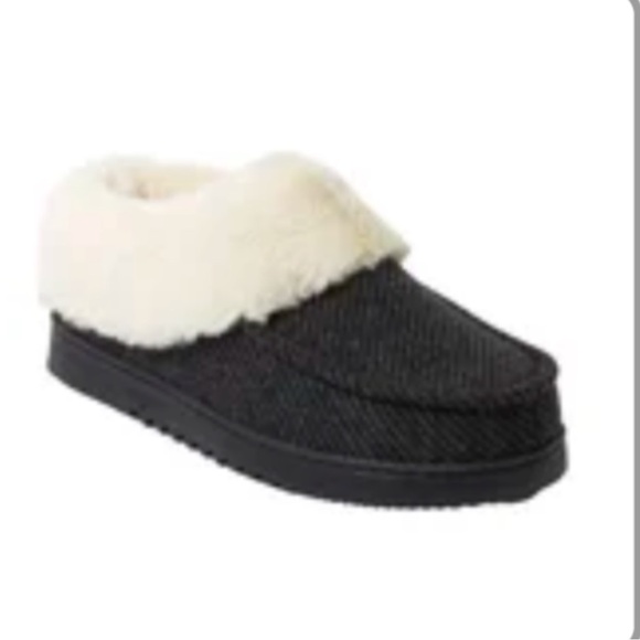 Dearfoams ladies slippers size 11-12. New in box! - Picture 2 of 11